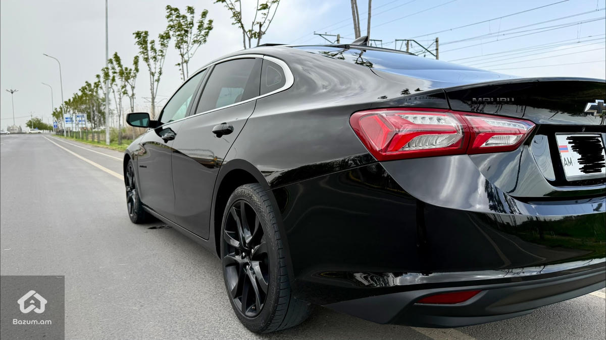 Chevrolet malibu - image 2