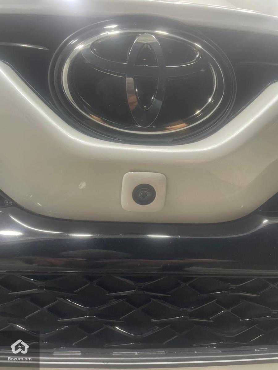 Toyota camry - image 10