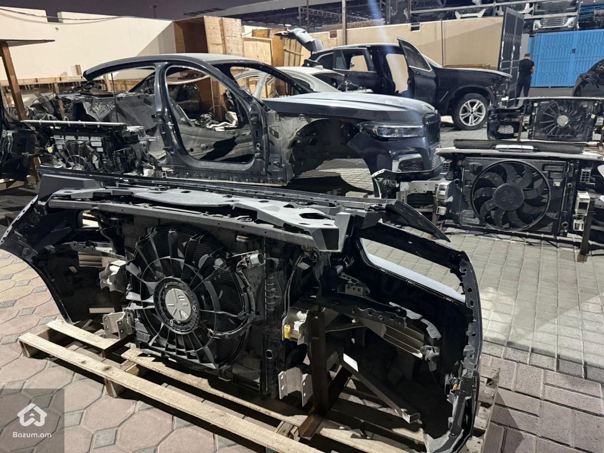 Bmw 7-Series G70 2022-2025 Պահեստամասեր - image 2