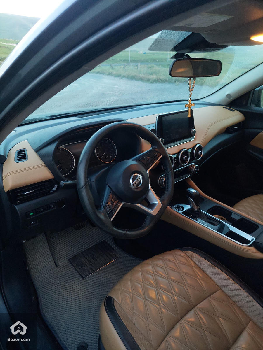 Nissan - image 13