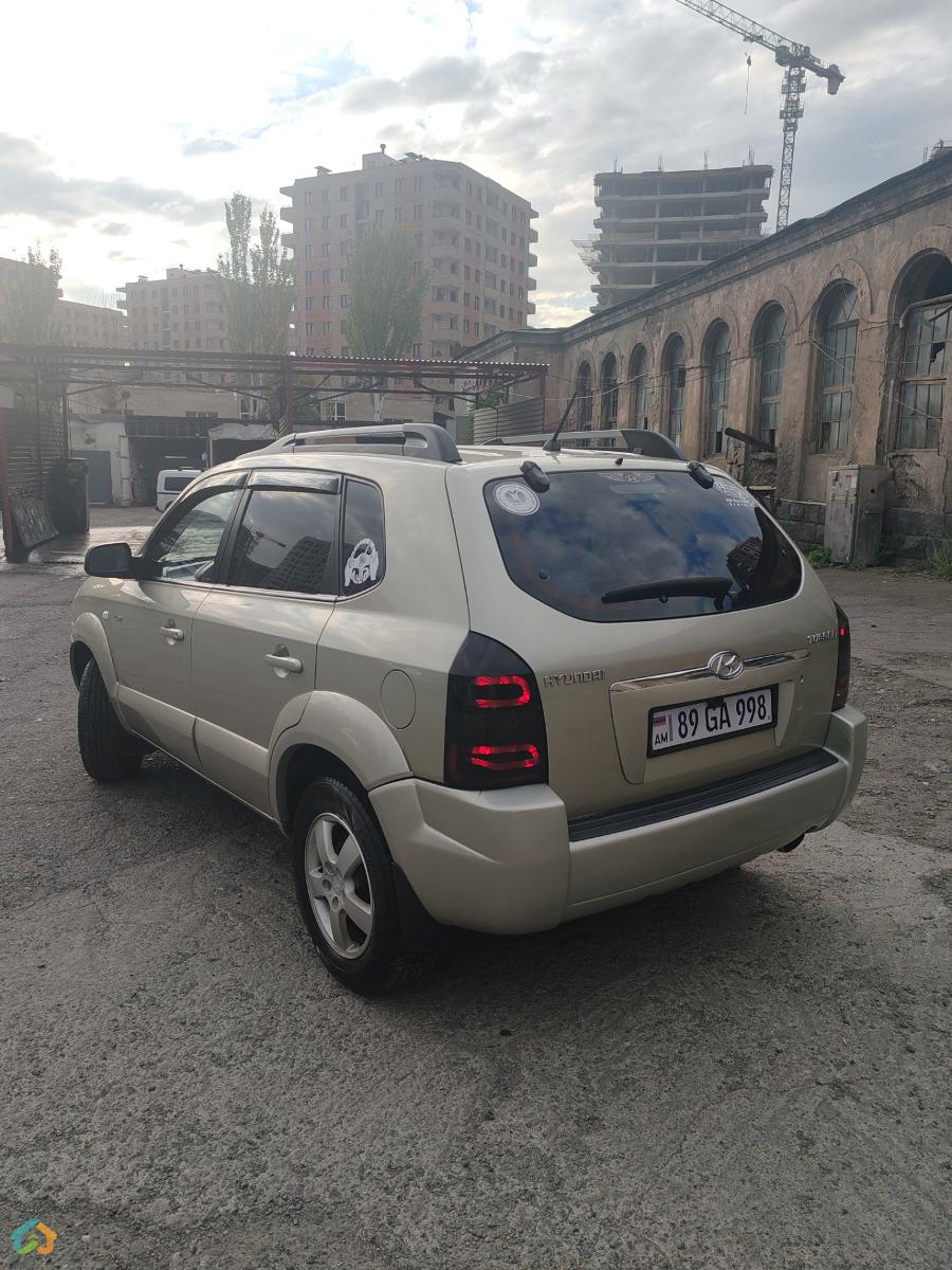 Hyundai Tucson JM - image 17