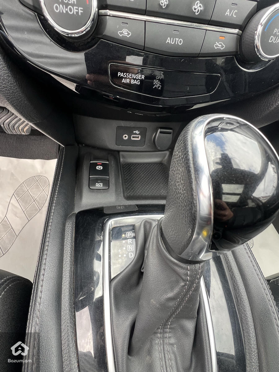NISSAN ROGUE 2018 SL PREMIUM  - image 18