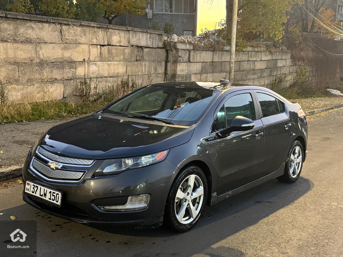 Chevrolet Volt 1 - image 3