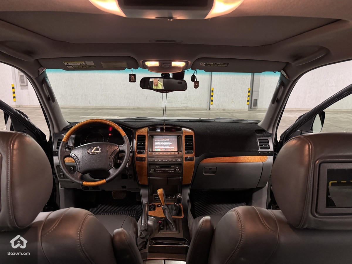 Lexus - image 9