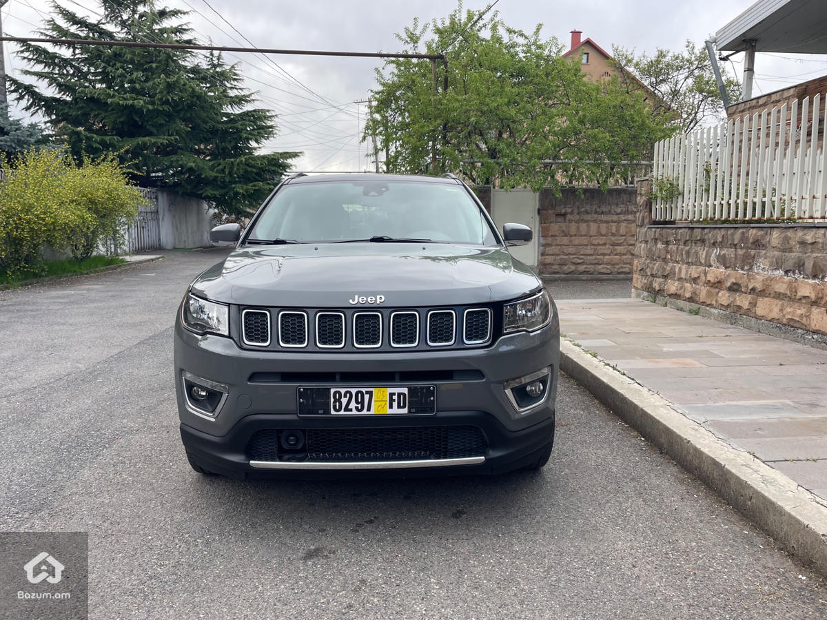 Jeep Compass Limited - image 3