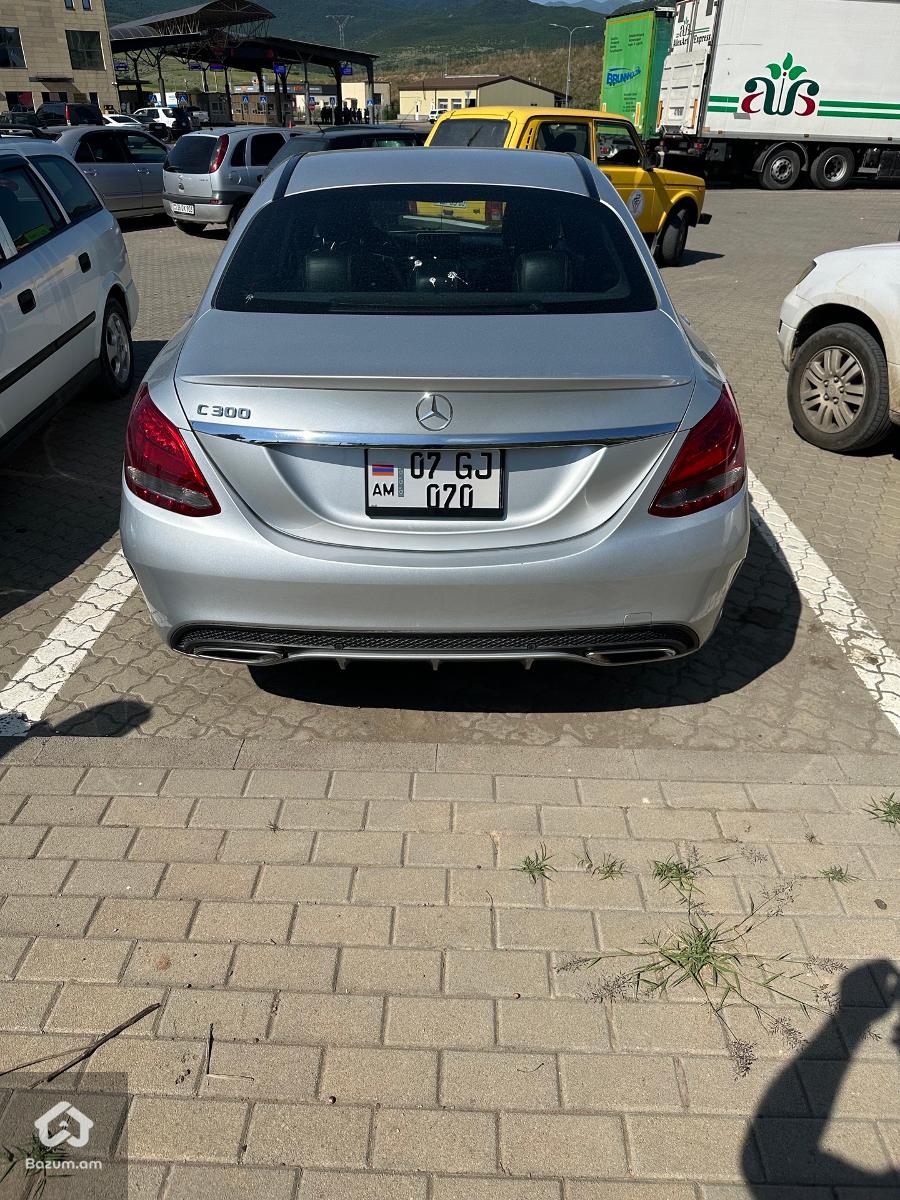 Mercedes-Benz - image 4