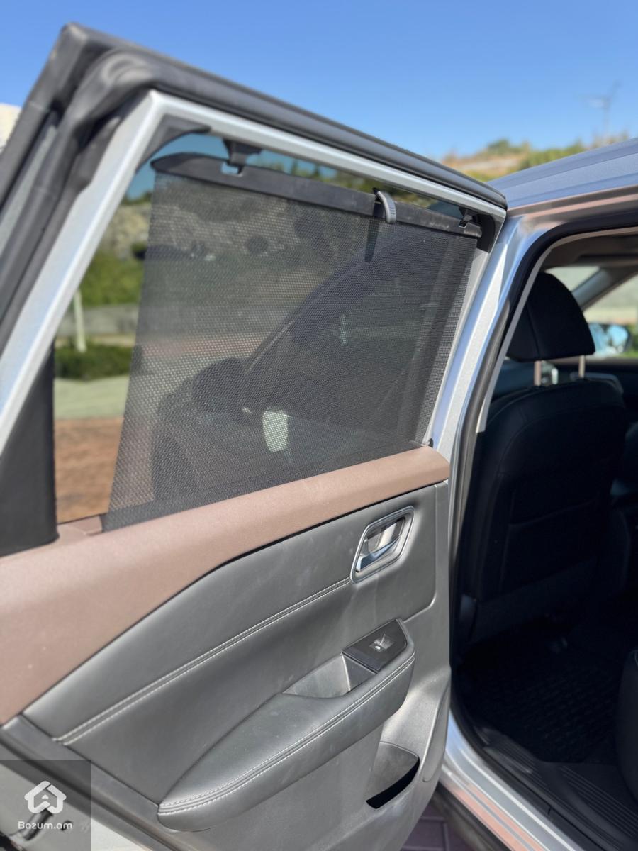 Nissan Rogue SL 2021 - image 17