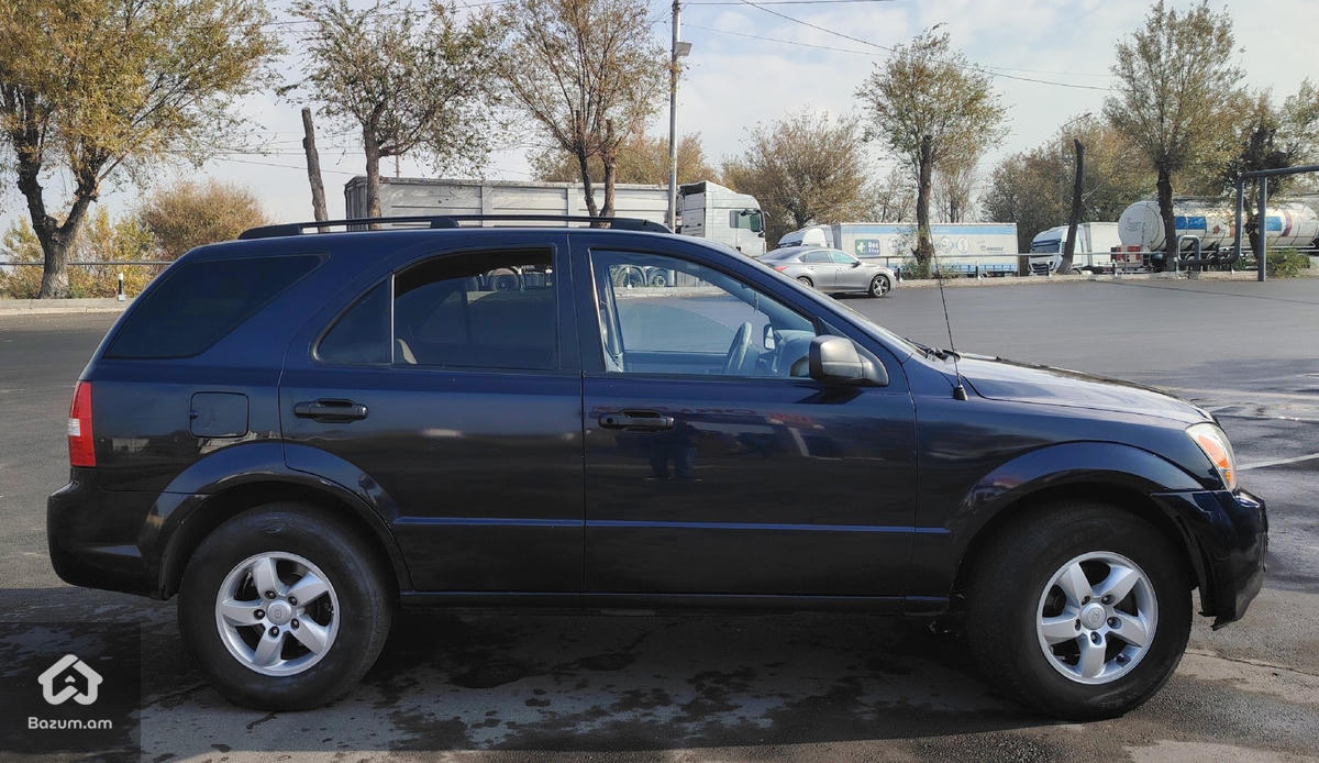 Kia Sorento - image 3
