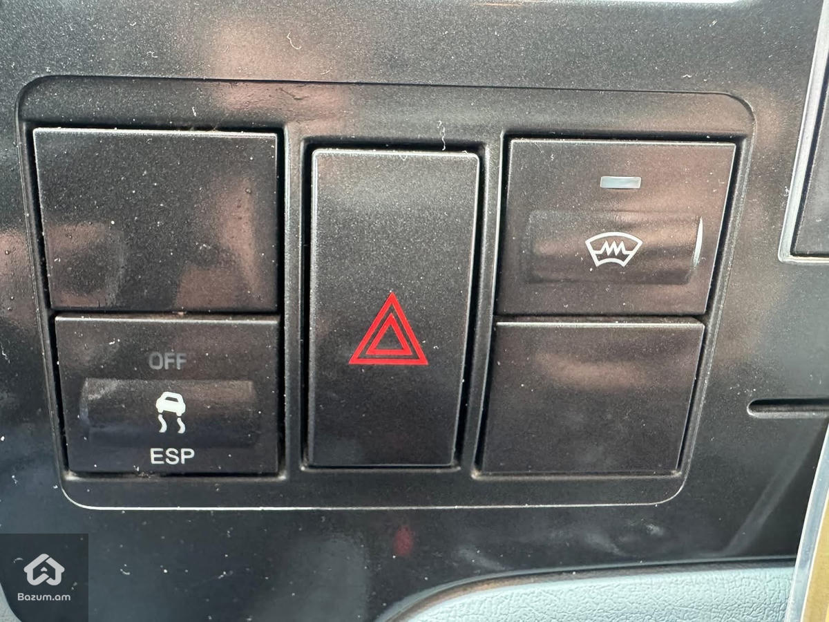 Ford transit - image 10