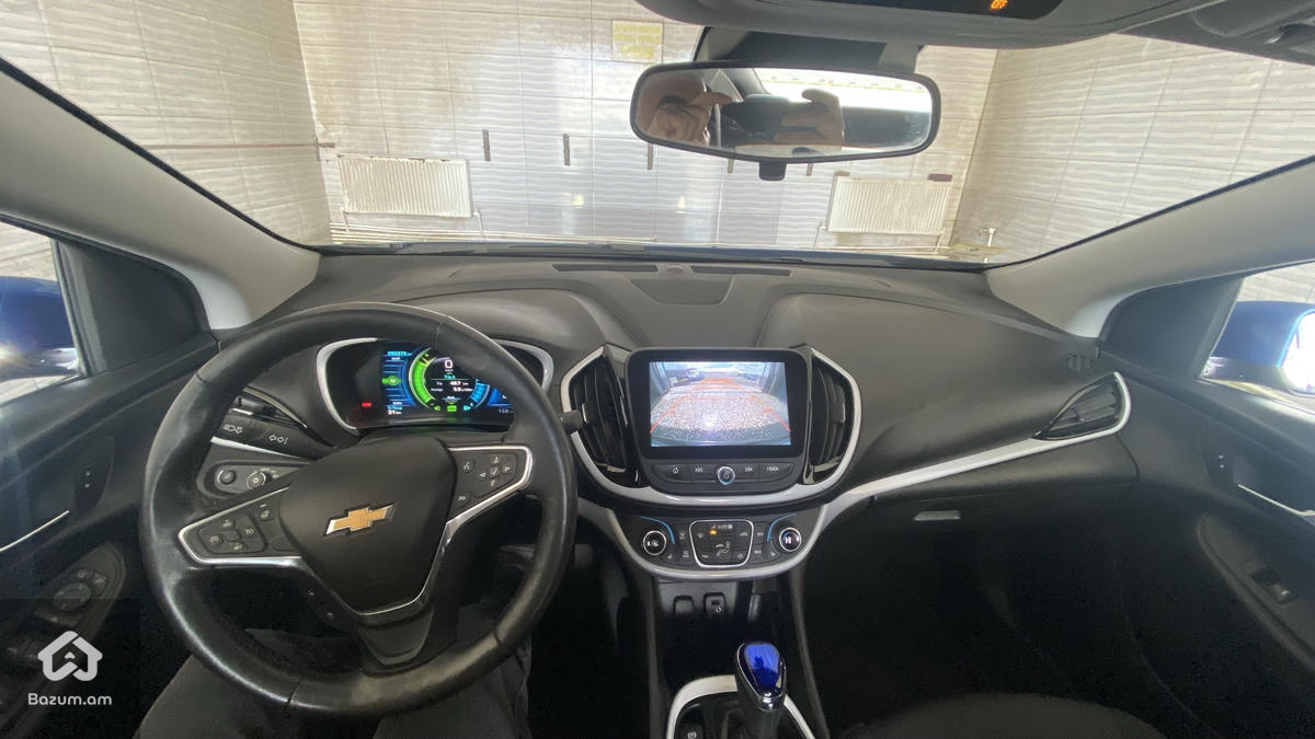 Chevrolet Volt 2 - image 8