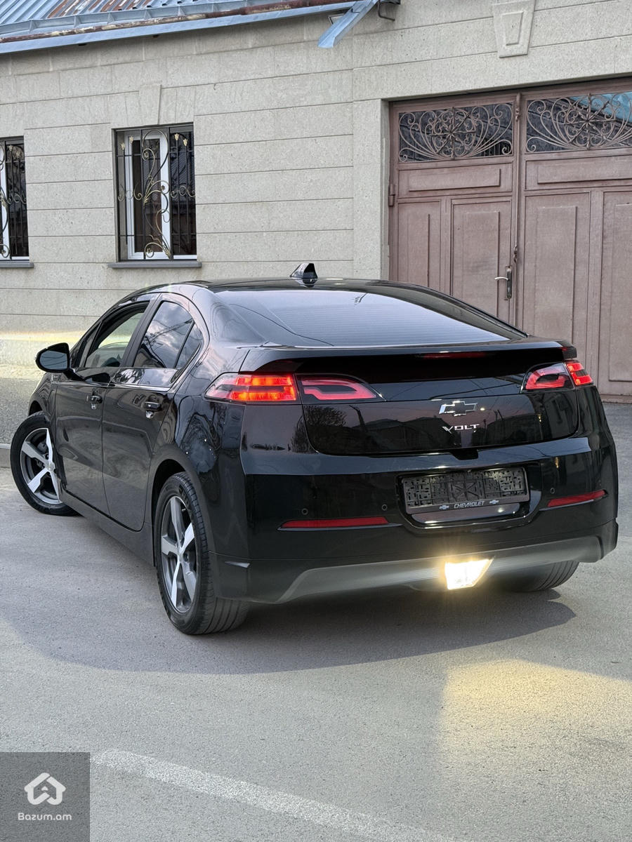 Chevrolet Volt - image 4