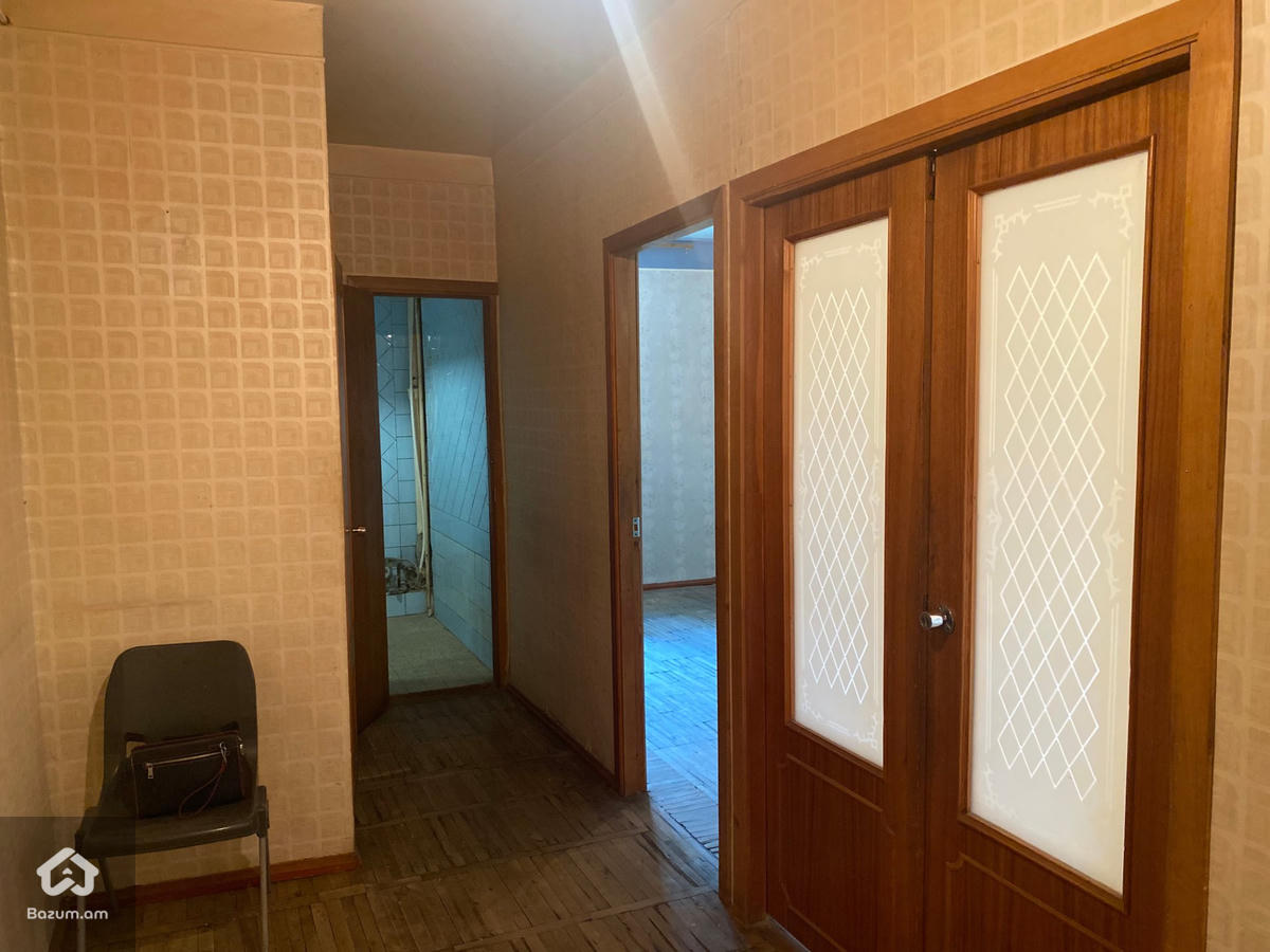 Վաճառվում է 3 սենյականոց բնակարան Արաբկիրում - image 7