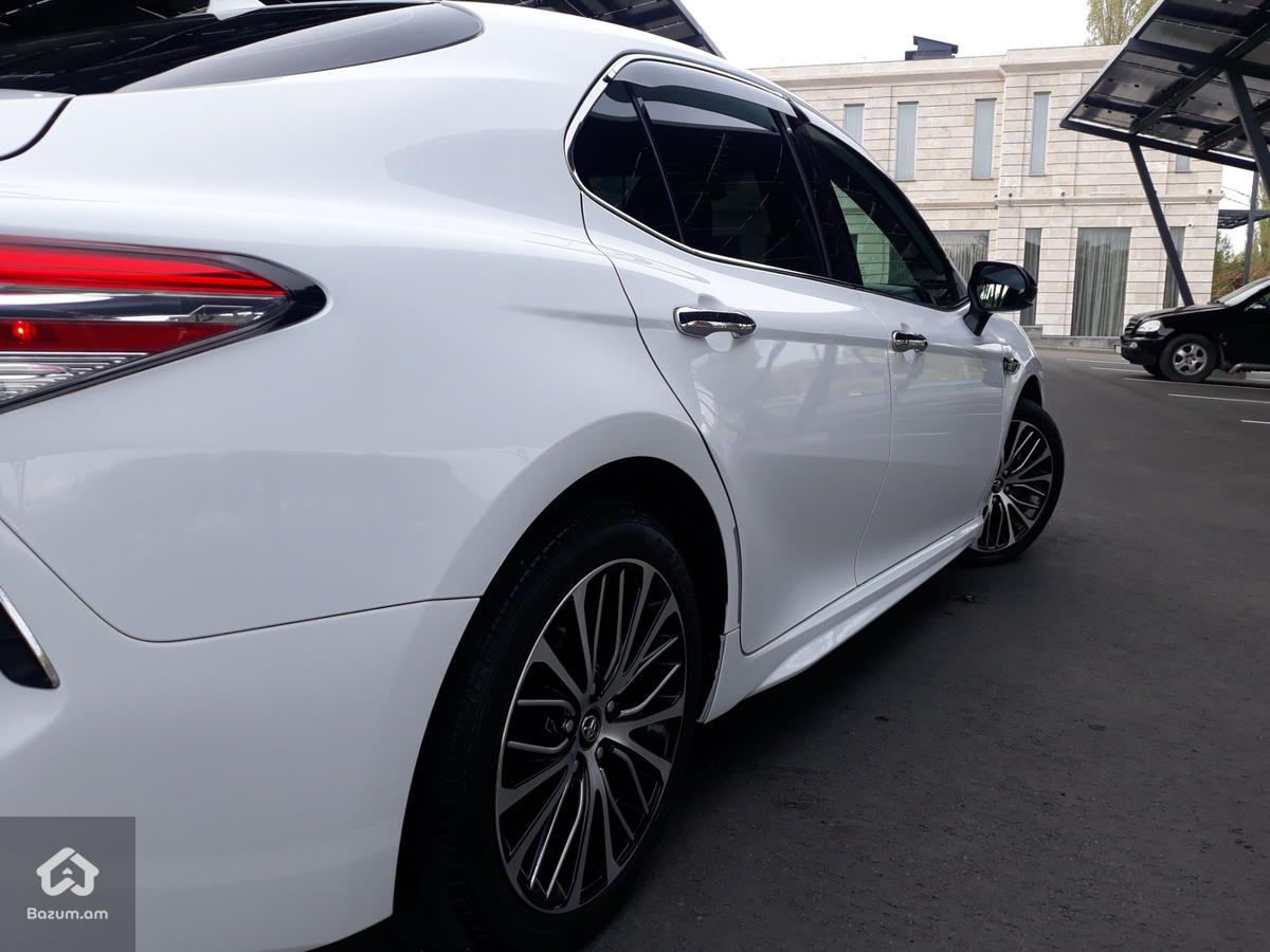 Toyota Camry V70 Անթերի - image 9
