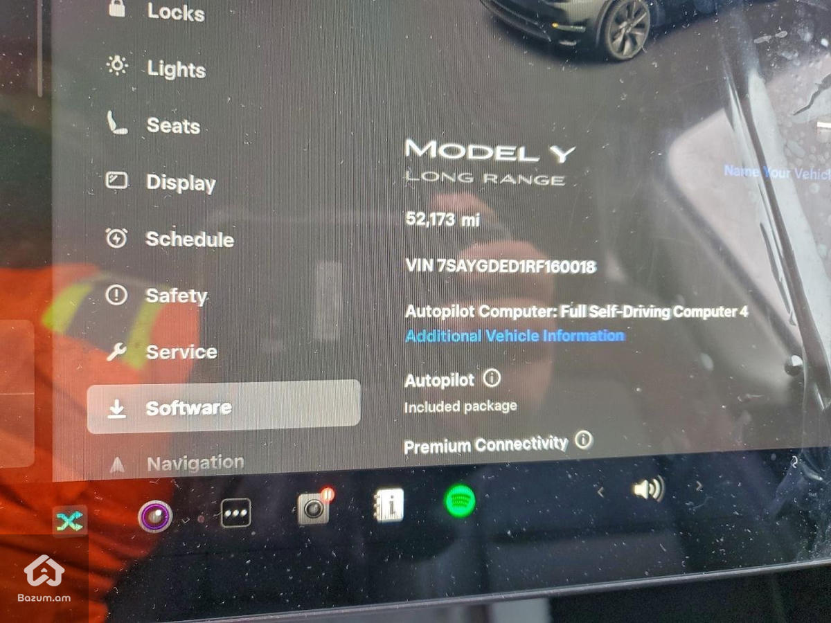 Tesla Model Y Long Range - image 8