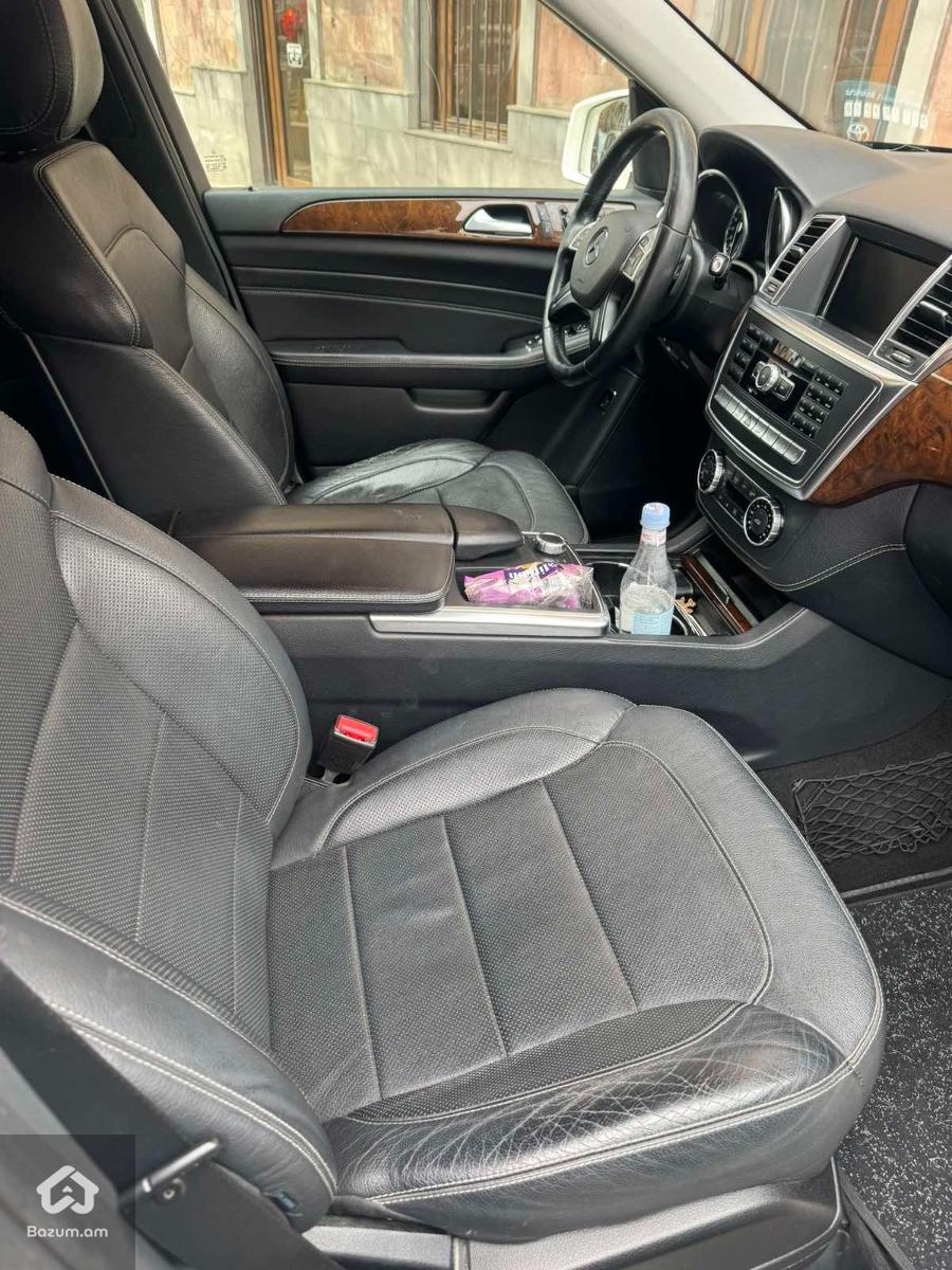 Mercedes M-Class - image 10