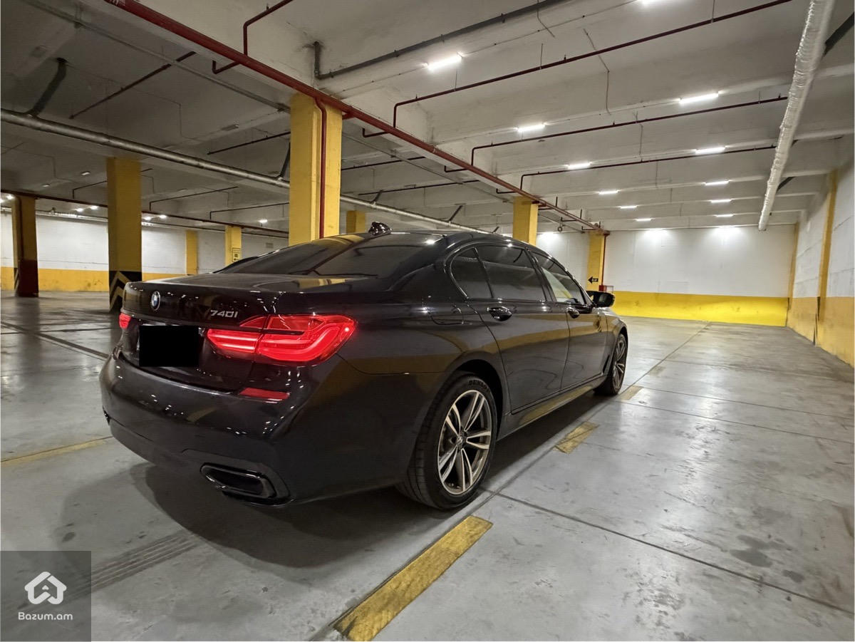 BMW 740 2017 - image 6