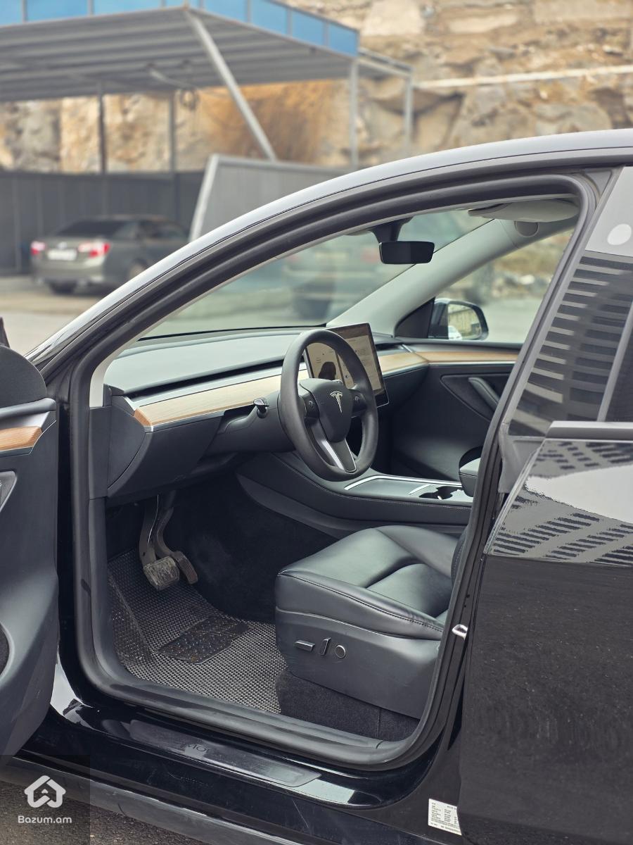 Tesla model y - image 9