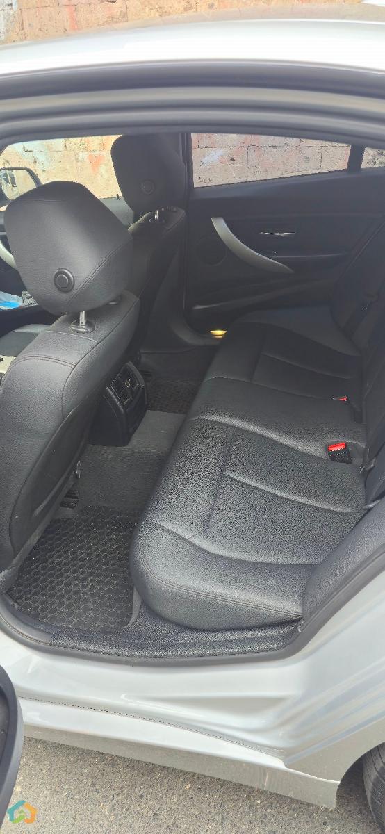 2017/05✔️ BMW 320i – 2.0T - image 11