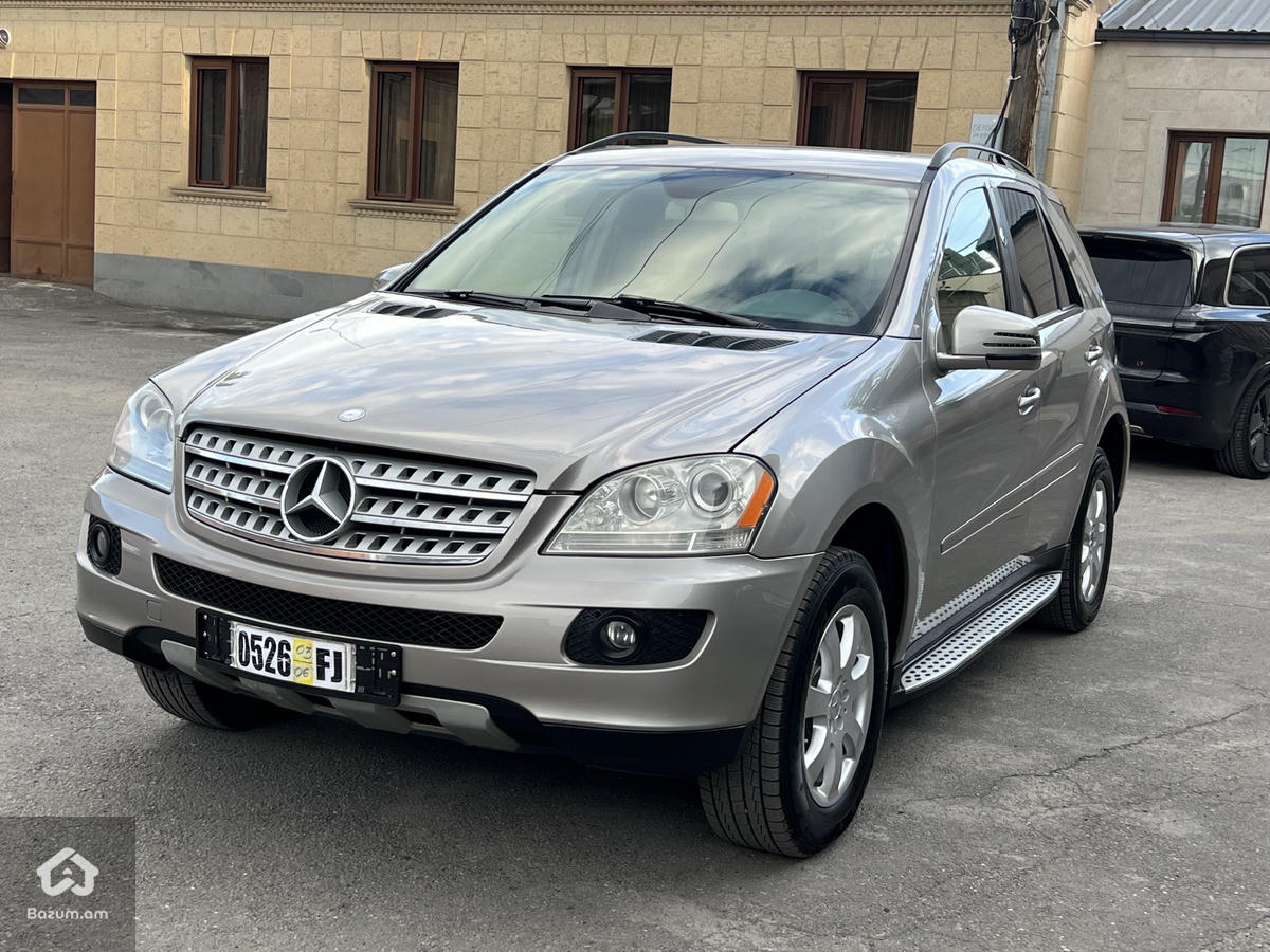 Mercedes Ml - image 2