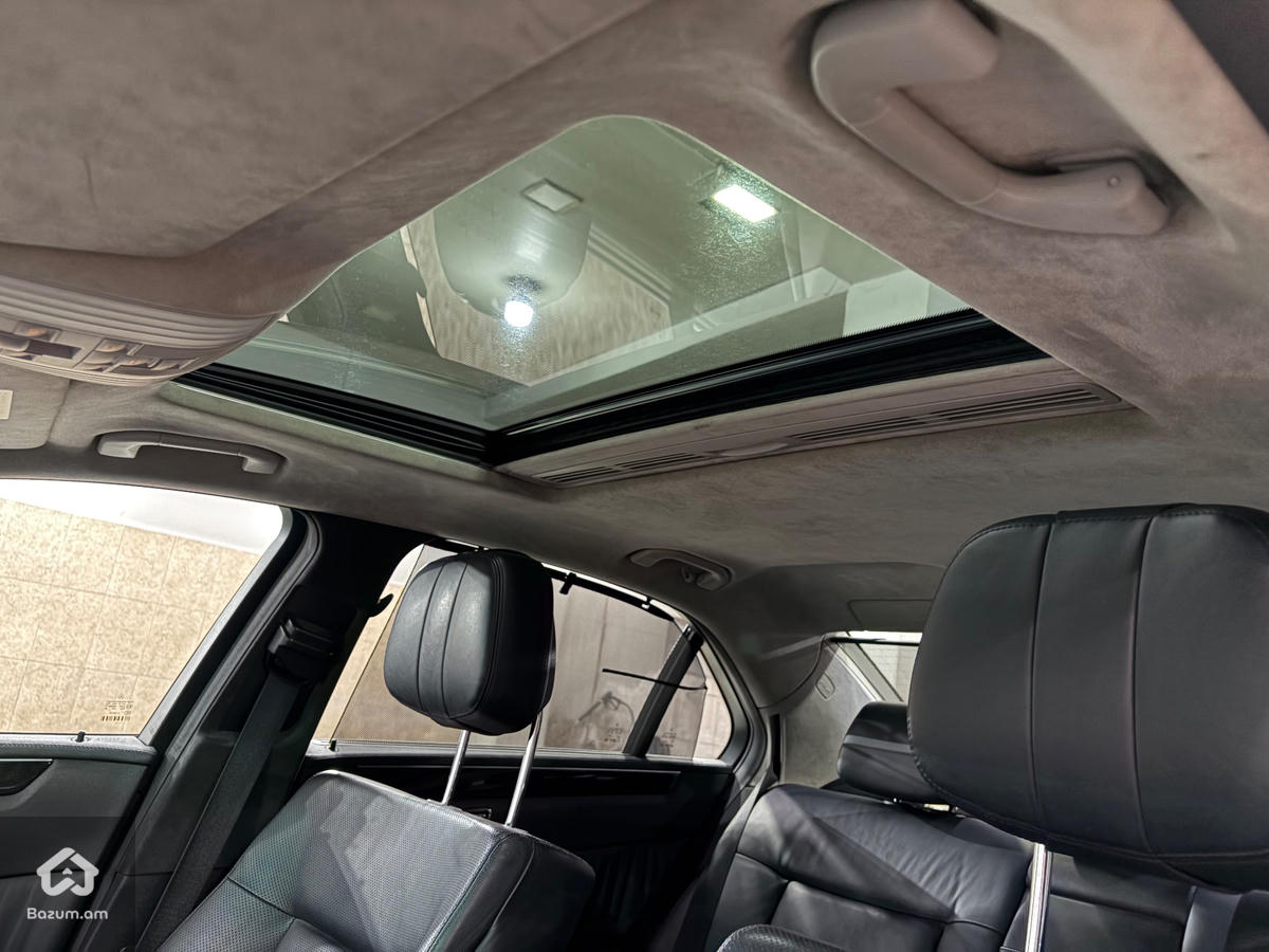 Mercedes Benz E 350 4matic - image 16