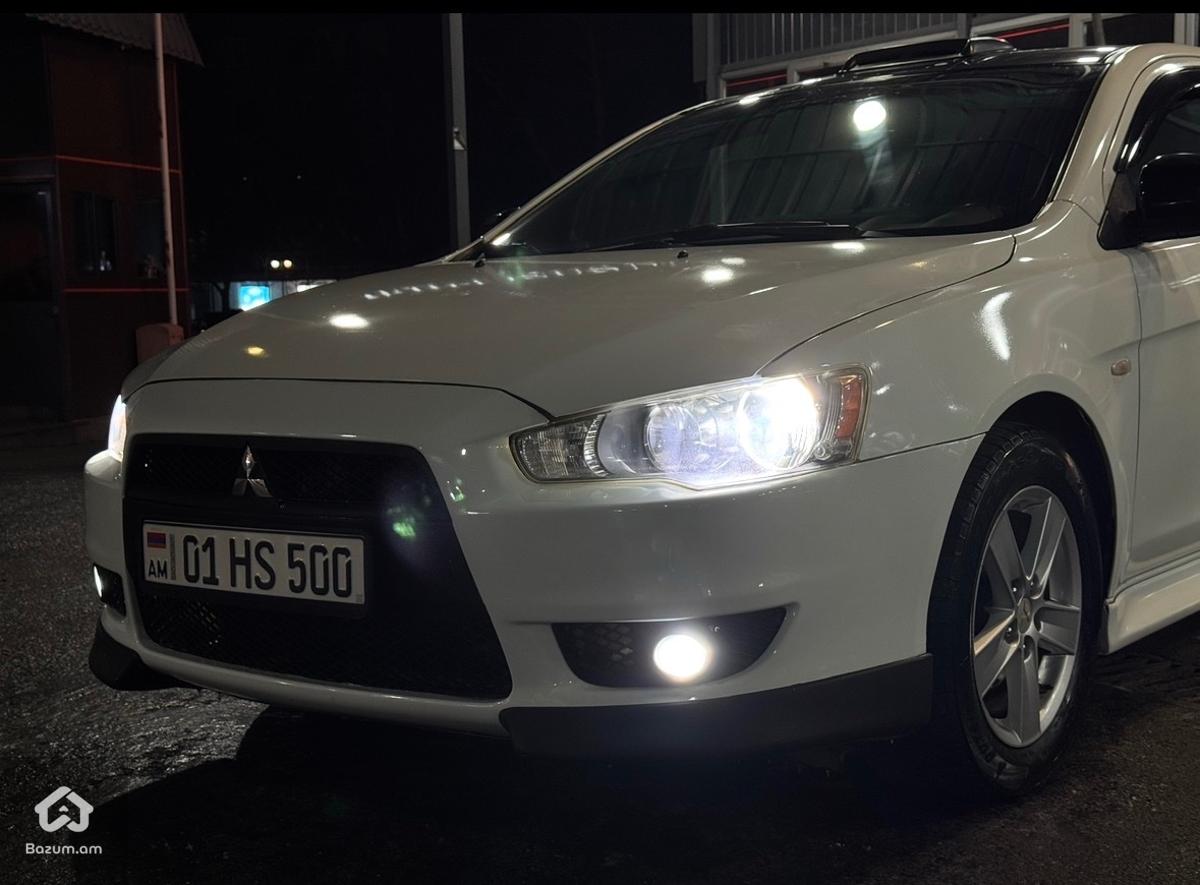 Mitsubishi Lancer - image 8