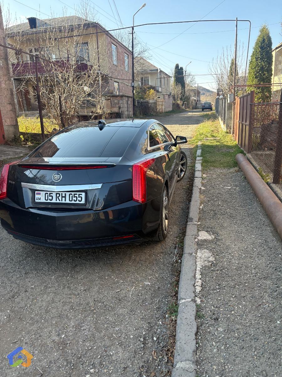 Cadillav elr - image 4