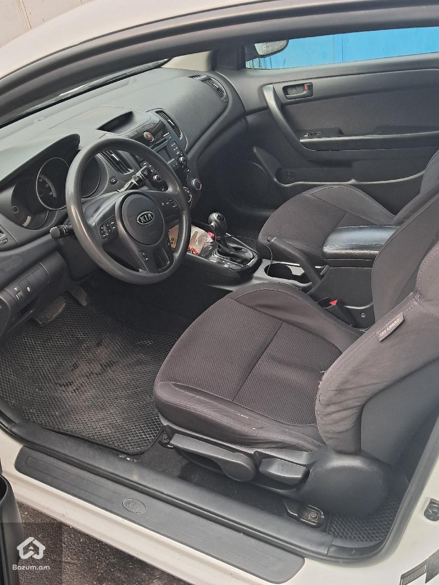 Kia forte - image 5