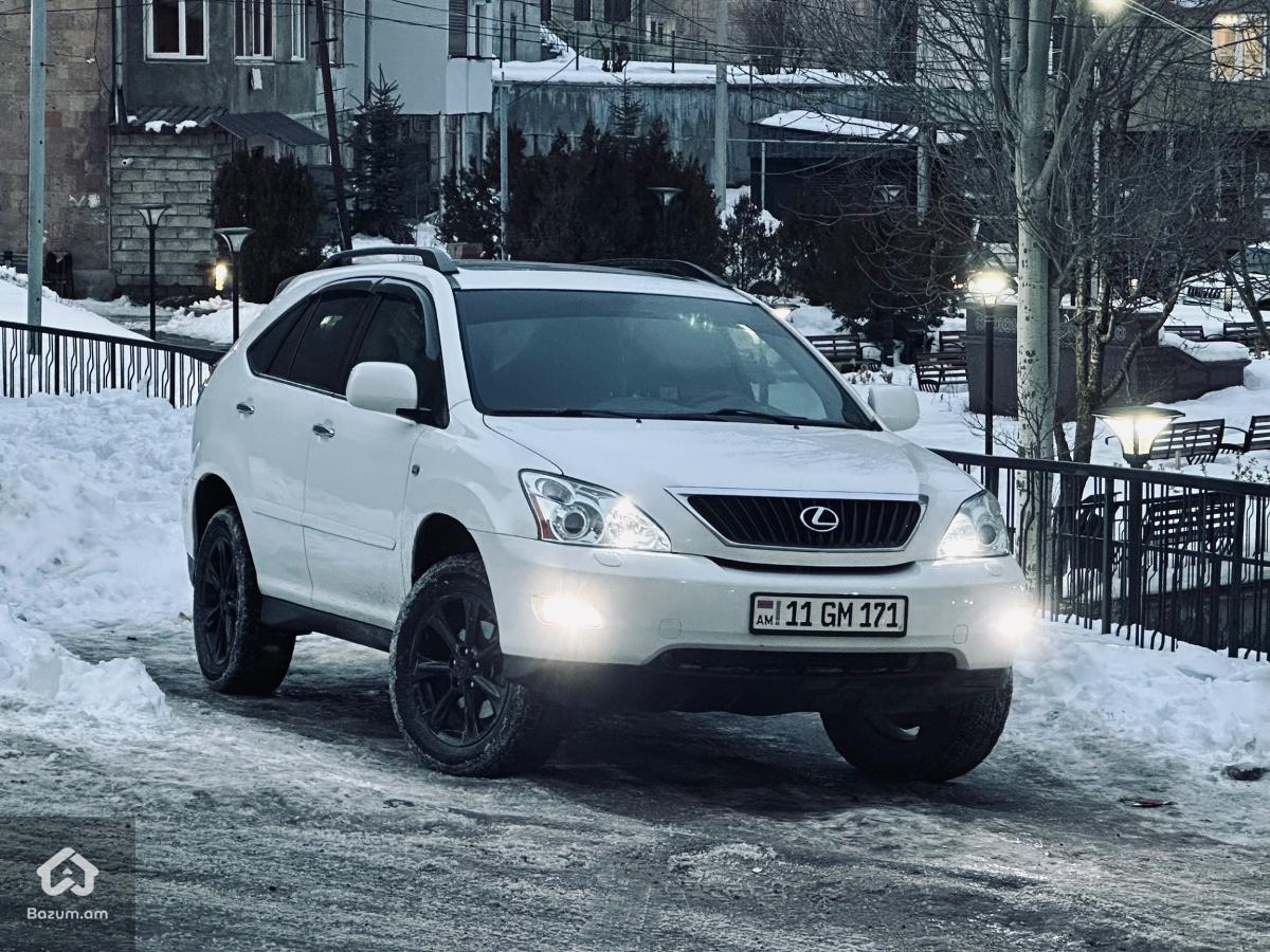 Lexus RX350 - image 1