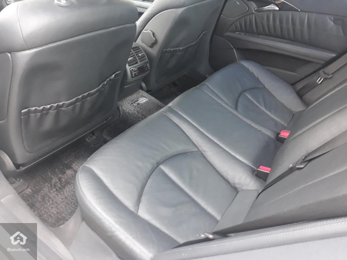 Mercedes W211 - image 22