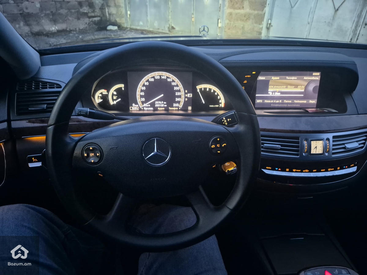 MERCEDES BENZ S550 - image 7