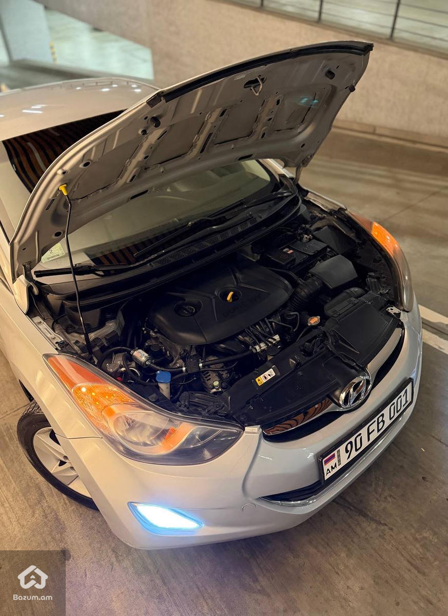 Hyundai Elantra 2013թ GLS - image 9