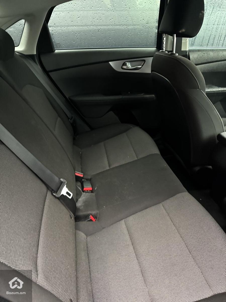 KIA FORTE 2022 - image 9
