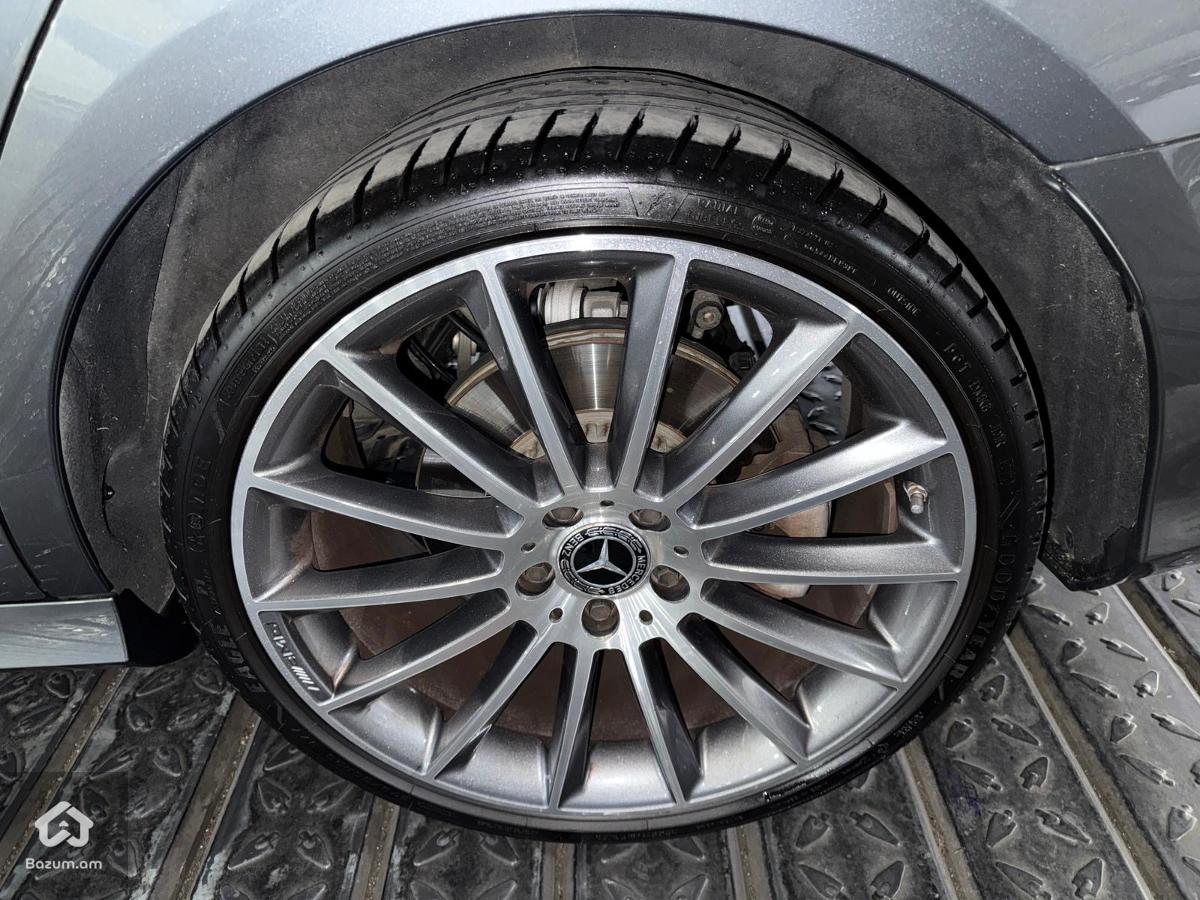 Mercedes Benz E350 AMG Line W213 - image 52