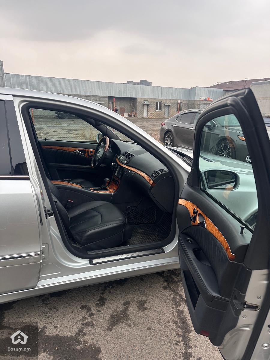 Mrcedes Benz E350 W211 - image 7