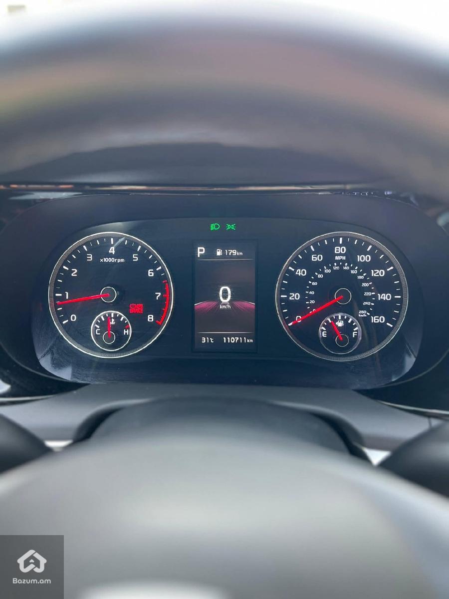 Kia K5 GT Full - image 9