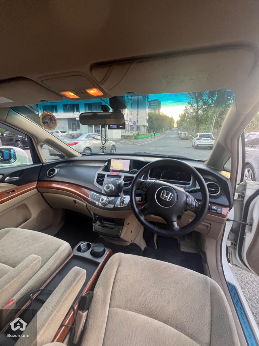 Honda Odyssey - image 7