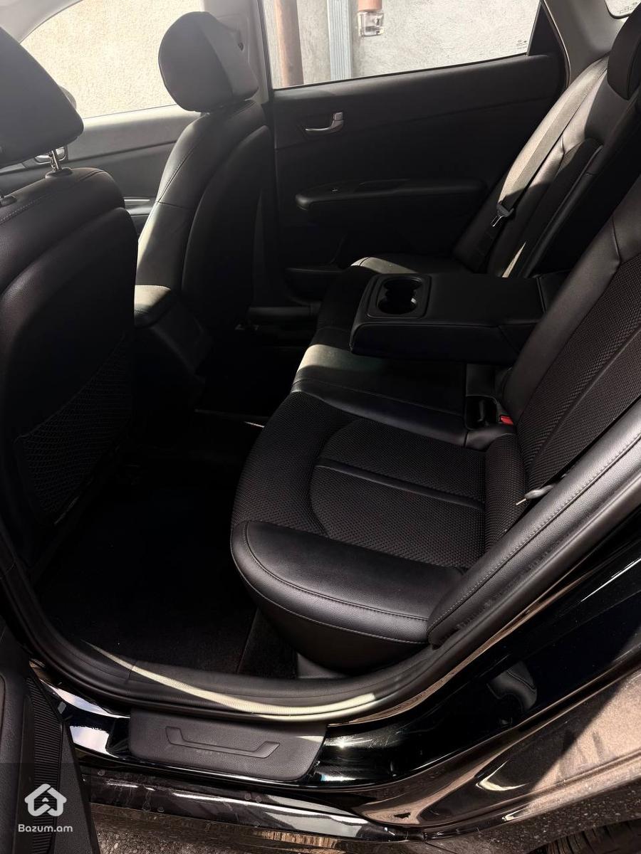 Kia Optima Lx sport - image 2