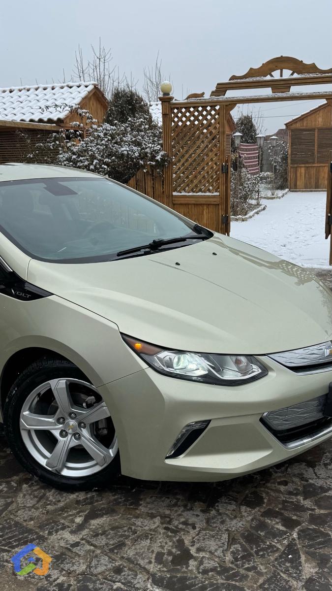 Chevrolet Volt 2 - image 3