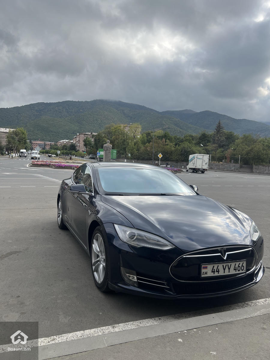 Tesla Model S85 Fastcharge - image 2