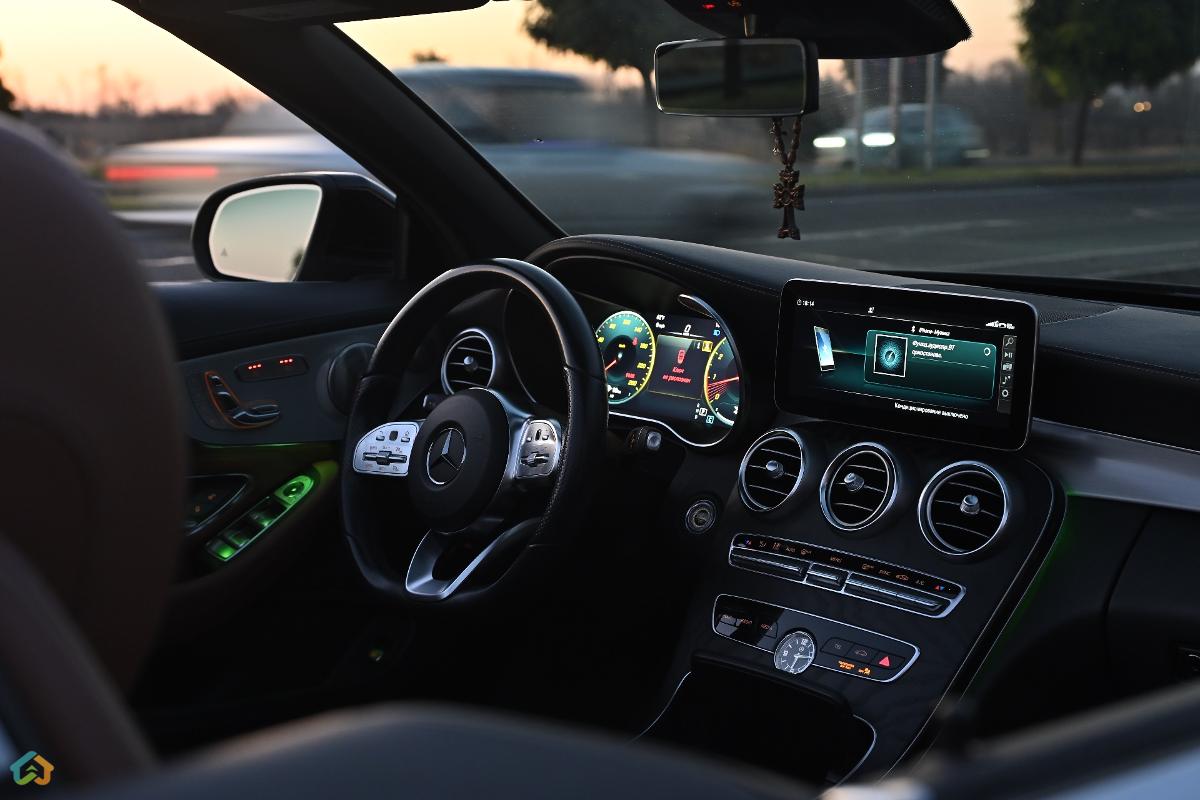 MERCEDES-BENZ C300 Coupe-Cabriolet - image 21