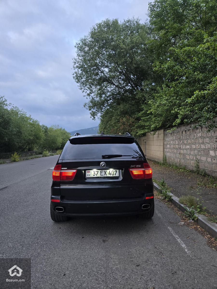 Bmw x5 E70 - image 3