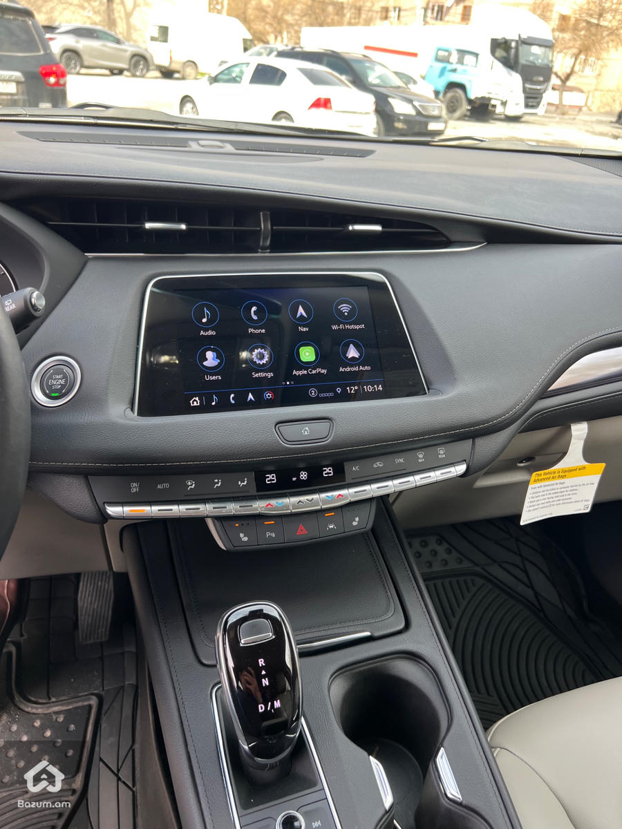 CADILLAC xt4  - image 13